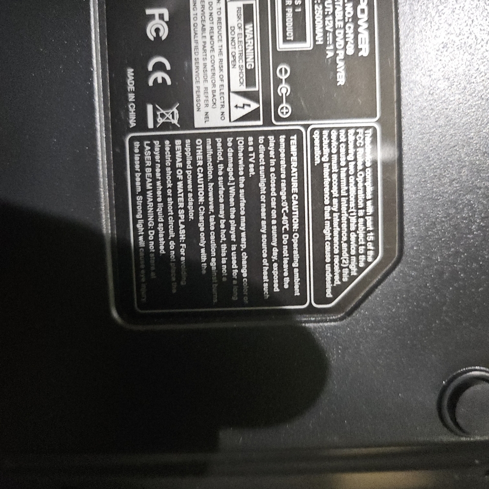 DBPOWER Portable DVD player - Picture 4 of 4